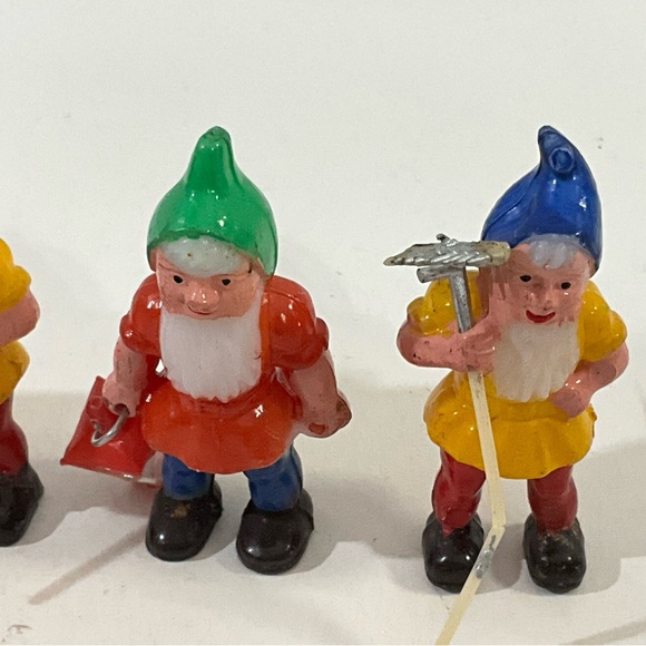 Vintage Snow White and Three Dwarves Cake Toppers Plastic - Picture 3 of 8